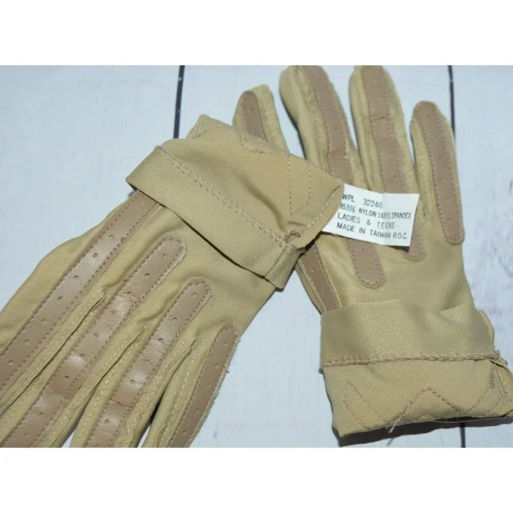 Women Teen Beige Tan Gloves Vintage WPL 32246 Nylon Spandex